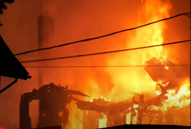 Story image: Massive overnight fire engulfs Jewish community center in Rutherford