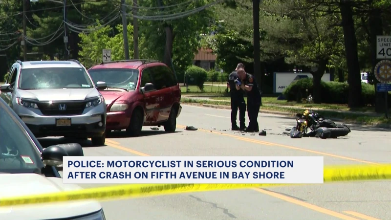 Story image: Suffolk police: Motorcyclist seriously hurt in Bay Shore crash