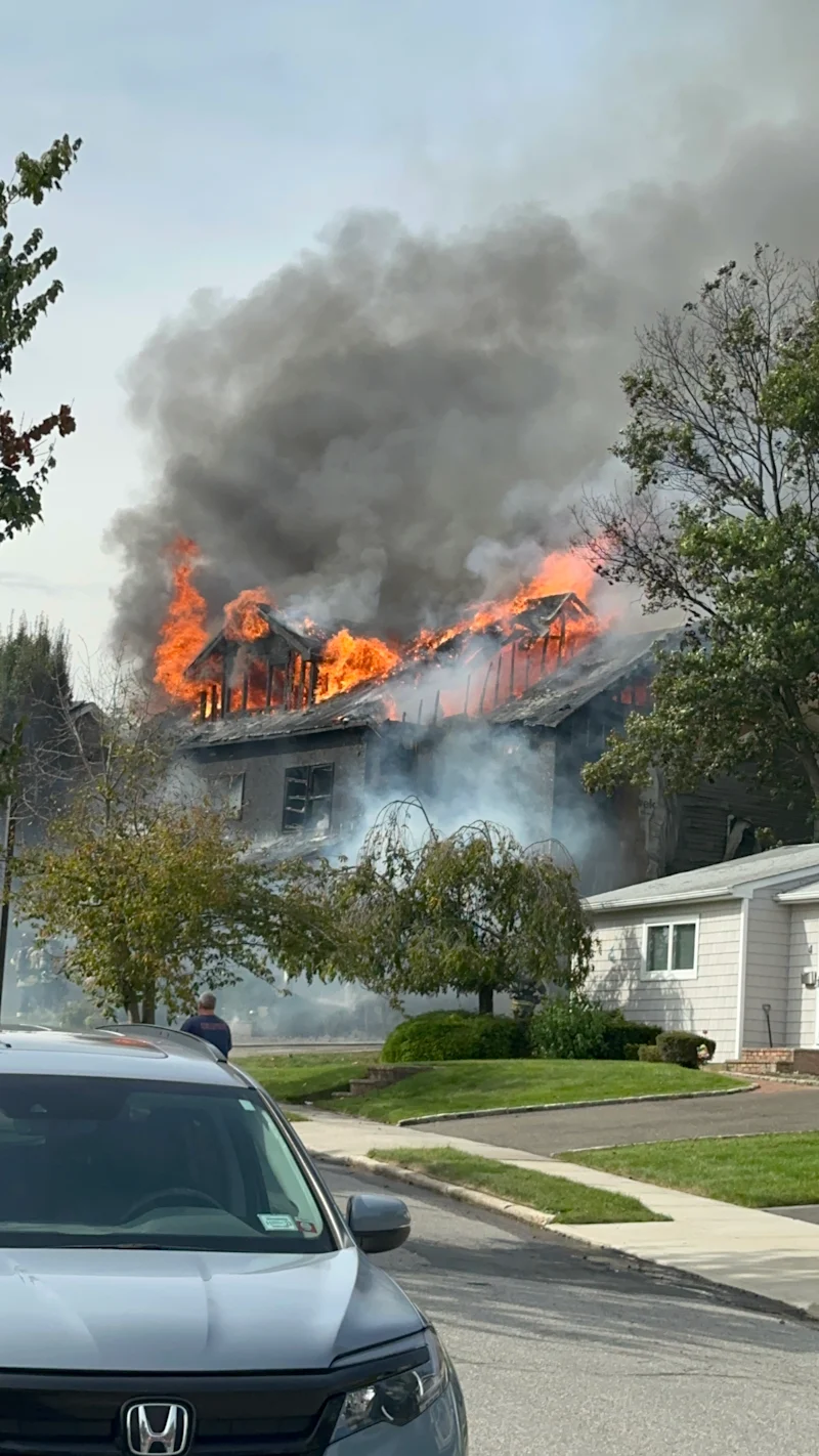 LIPlainviewHouseFire09172023_8144.jpeg