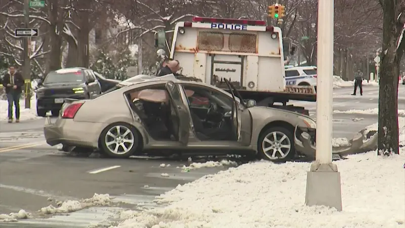 Story image: Nassau PD: 1 arrested in Garden City crash that left several seriously injured