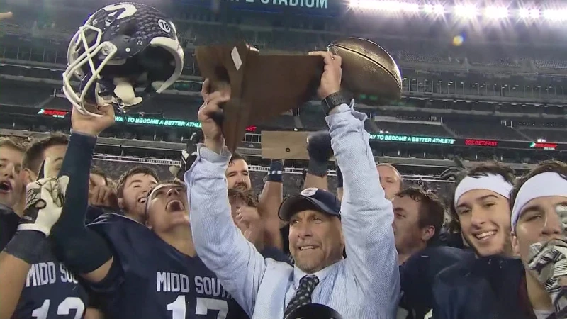Story image: Beloved Middletown High School South football coach resigns after 26 seasons