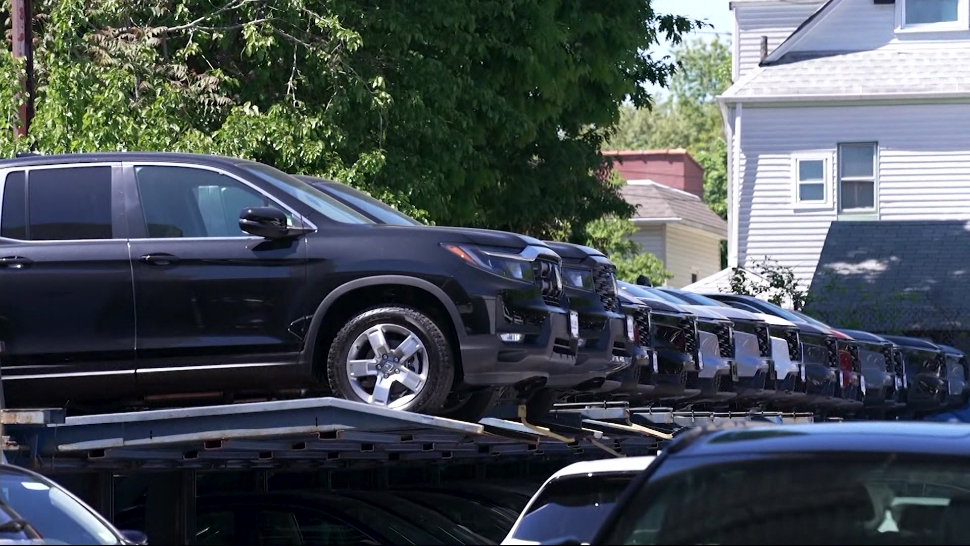 514bronxlindsaycardealership1_2026-05-14-12-12-04_12-02-01,27