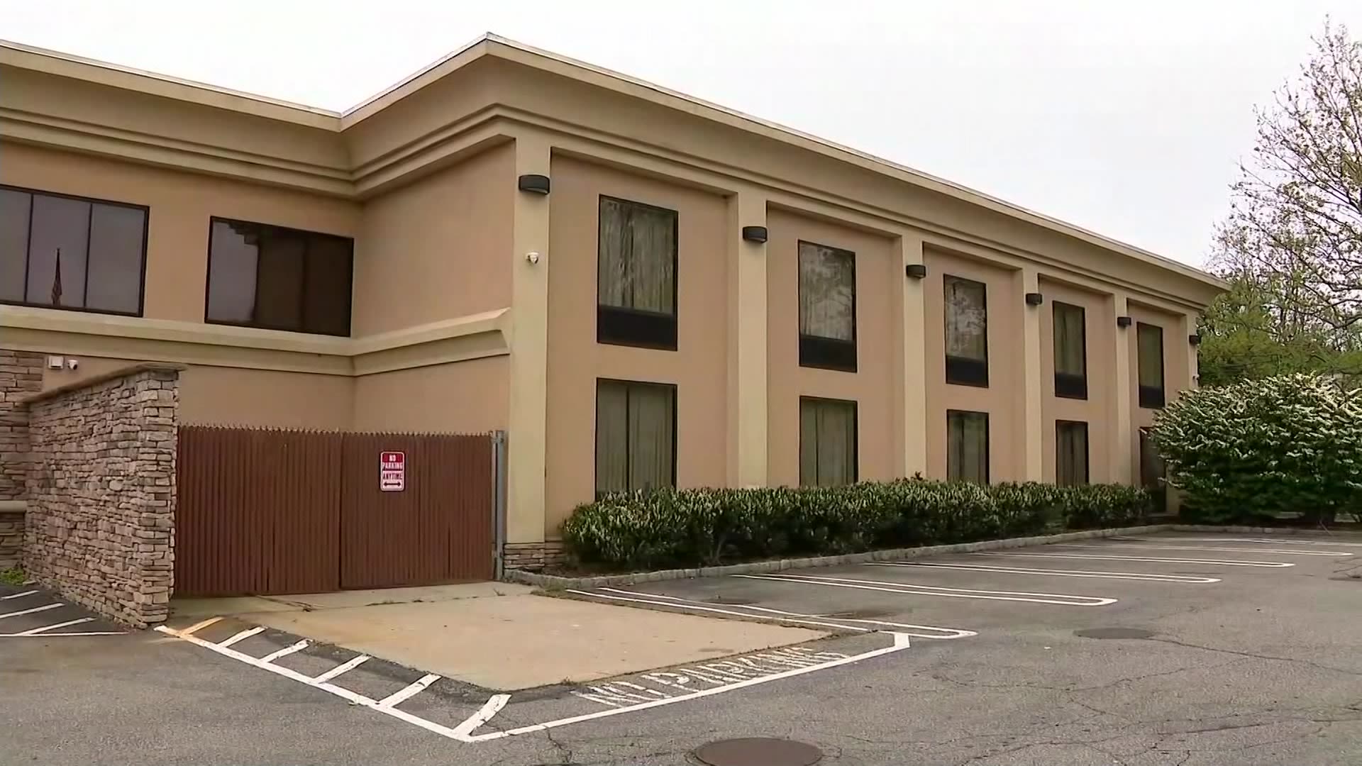 Town of Oyster Bay rejects change to zoning plan for homeless shelter in Jericho