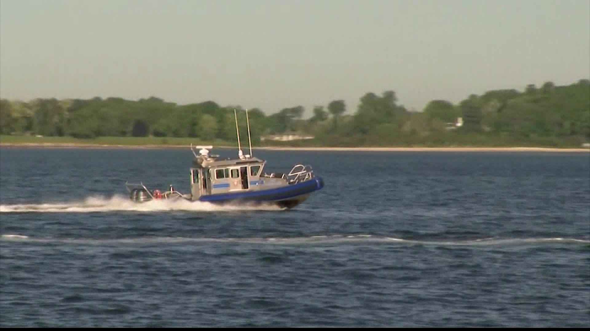 Coast Guard calls off search for man who fell off sailboat near Lloyd Harbor