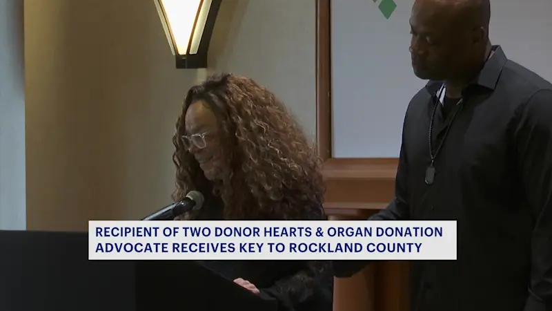 Story image: Rockland organ donation advocate receives Key to the County