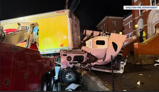 RTREGCTDerbyTractorTrailerCrashVO4pm