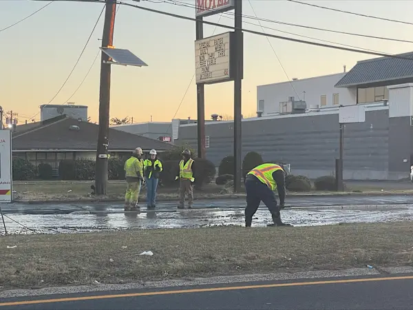 Story image: Westbound lanes of Route 46 closed in South Hackensack due to water main break