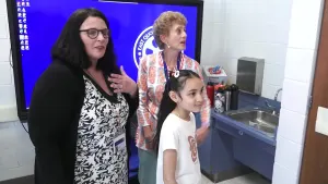 Suffolk teacher performs Heimlich maneuver on 4th grader choking on candy