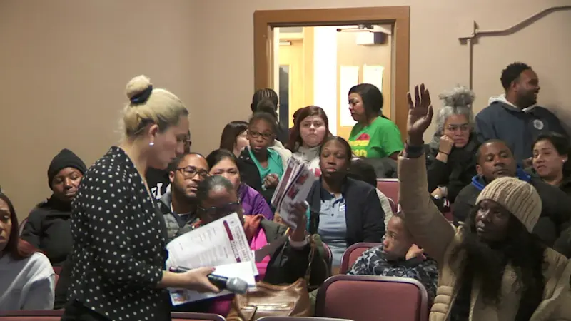 Story image: Mount Vernon families express concerns, frustrations as school district discusses potentially closing 3 schools 