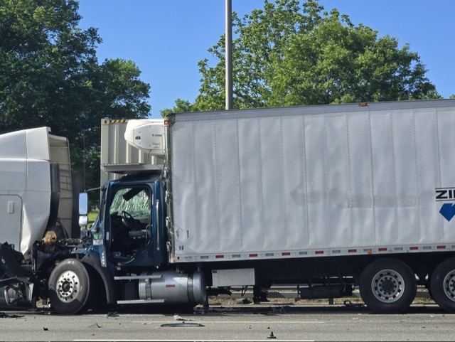 I80 CRASH 2.jpg