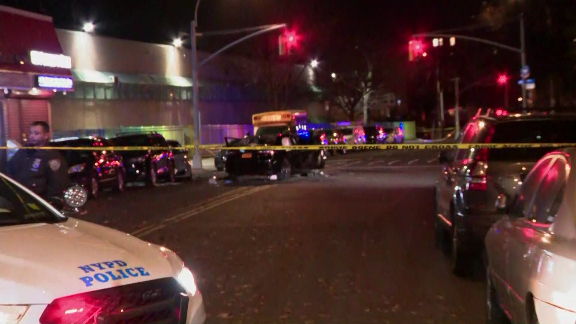 News 12 | Bronx | Nypd 29 Year Old Fatally Shot In Kingsbridge Heights ...
