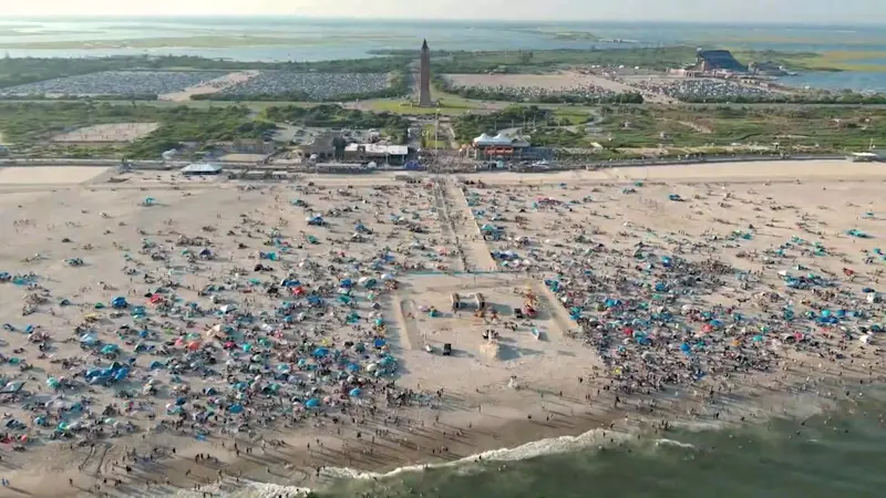 Story image: Fireworks light up the skies over Jones Beach for the Fourth of July