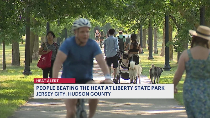 Story image: Scorching temperatures won’t stop NJ residents from enjoying themselves outside
