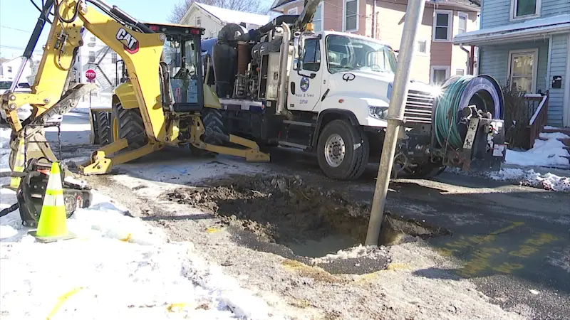 Story image: Water and gas leaks shape the day in Middletown neighborhood