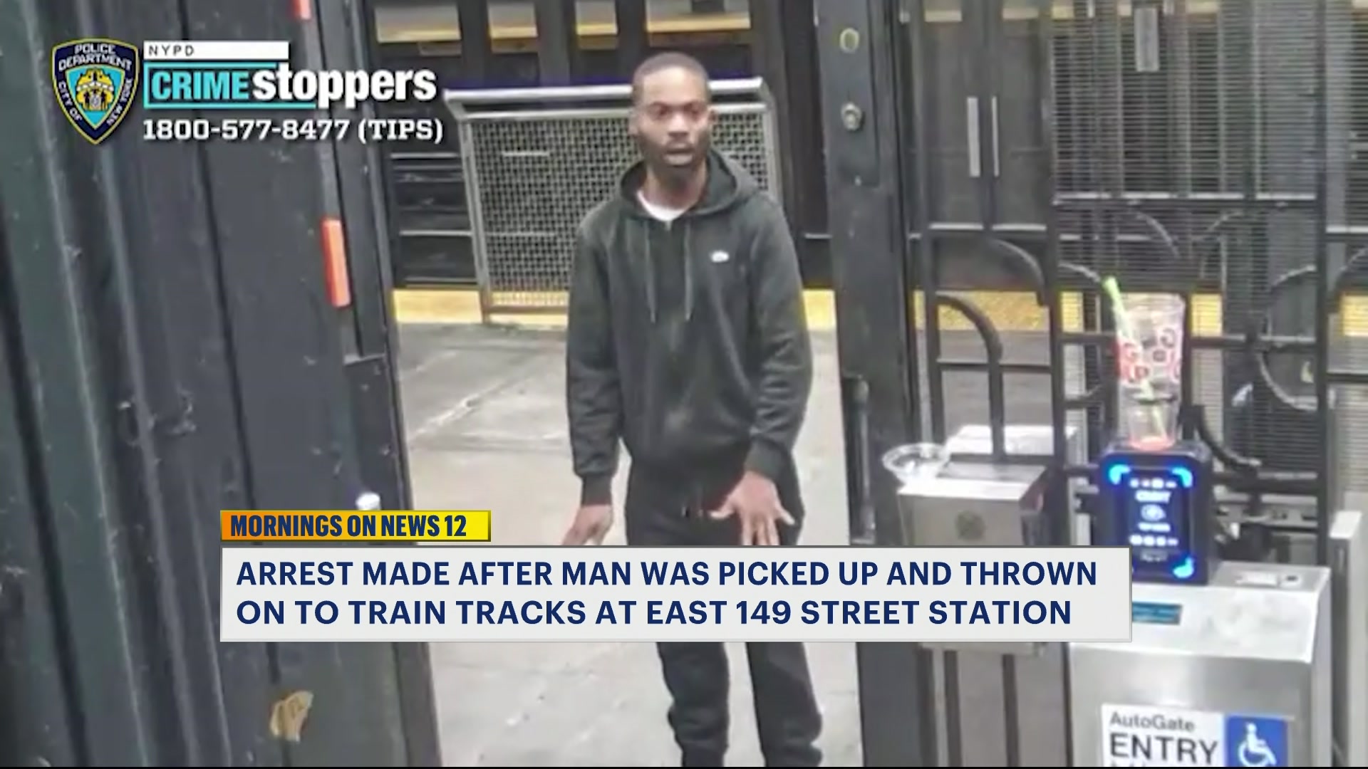 5A E 149th Person Pushed on Tracks FOLOST_2026-05-08-05-54-06