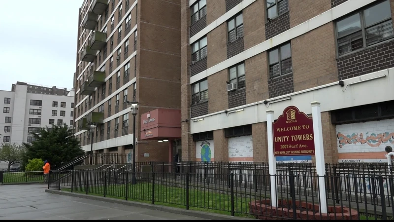 Story image: Coney Island NYCHA residents weigh funding options to make building repairs