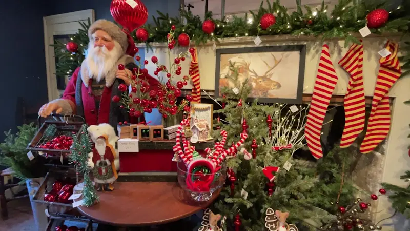 Story image: Add The Historical Christmas Barn to you holiday Road Trip bucket list