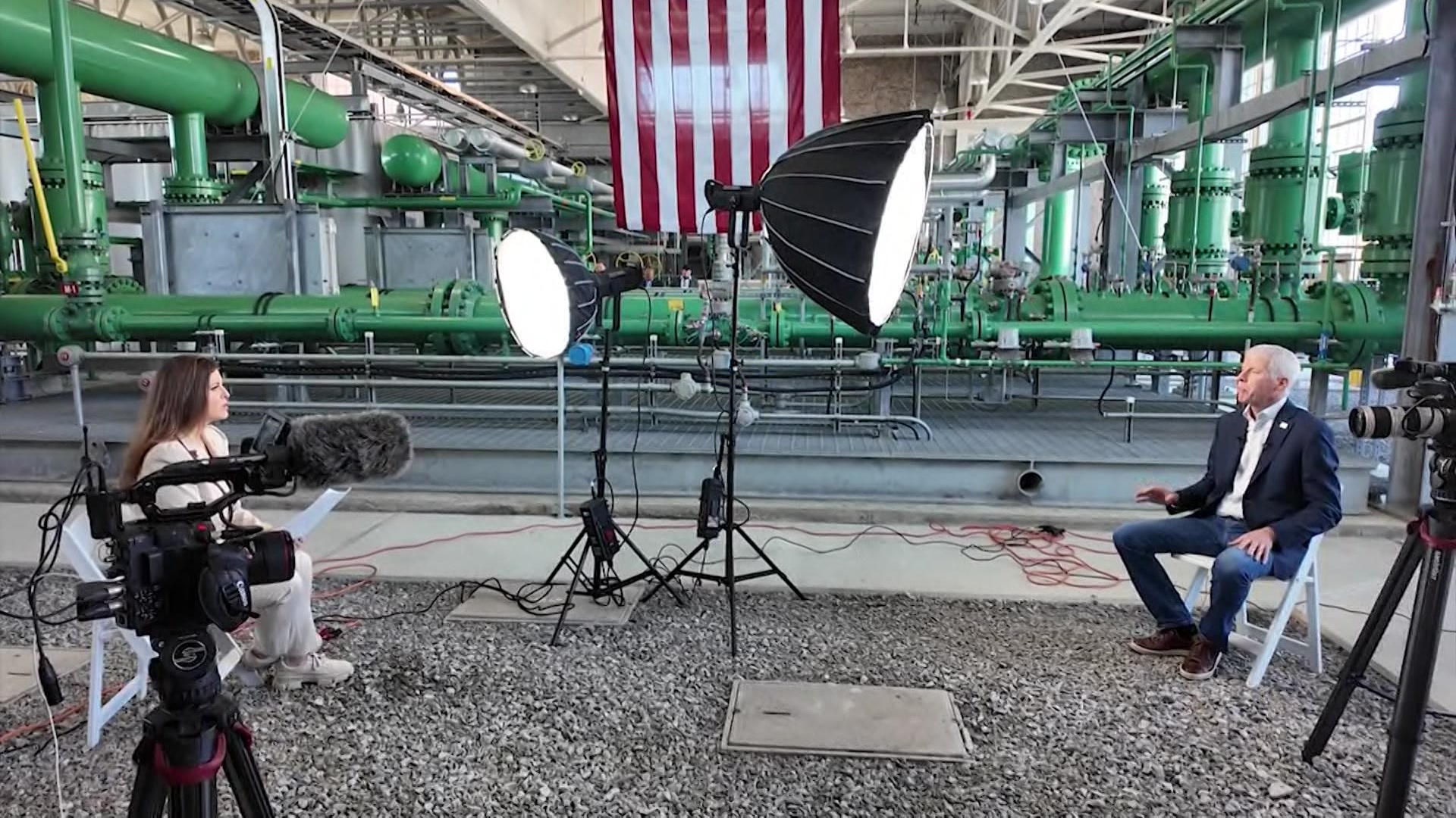 RTCTPowerPolitics04118026ABlock230pm_2026-04-18-15-01-37