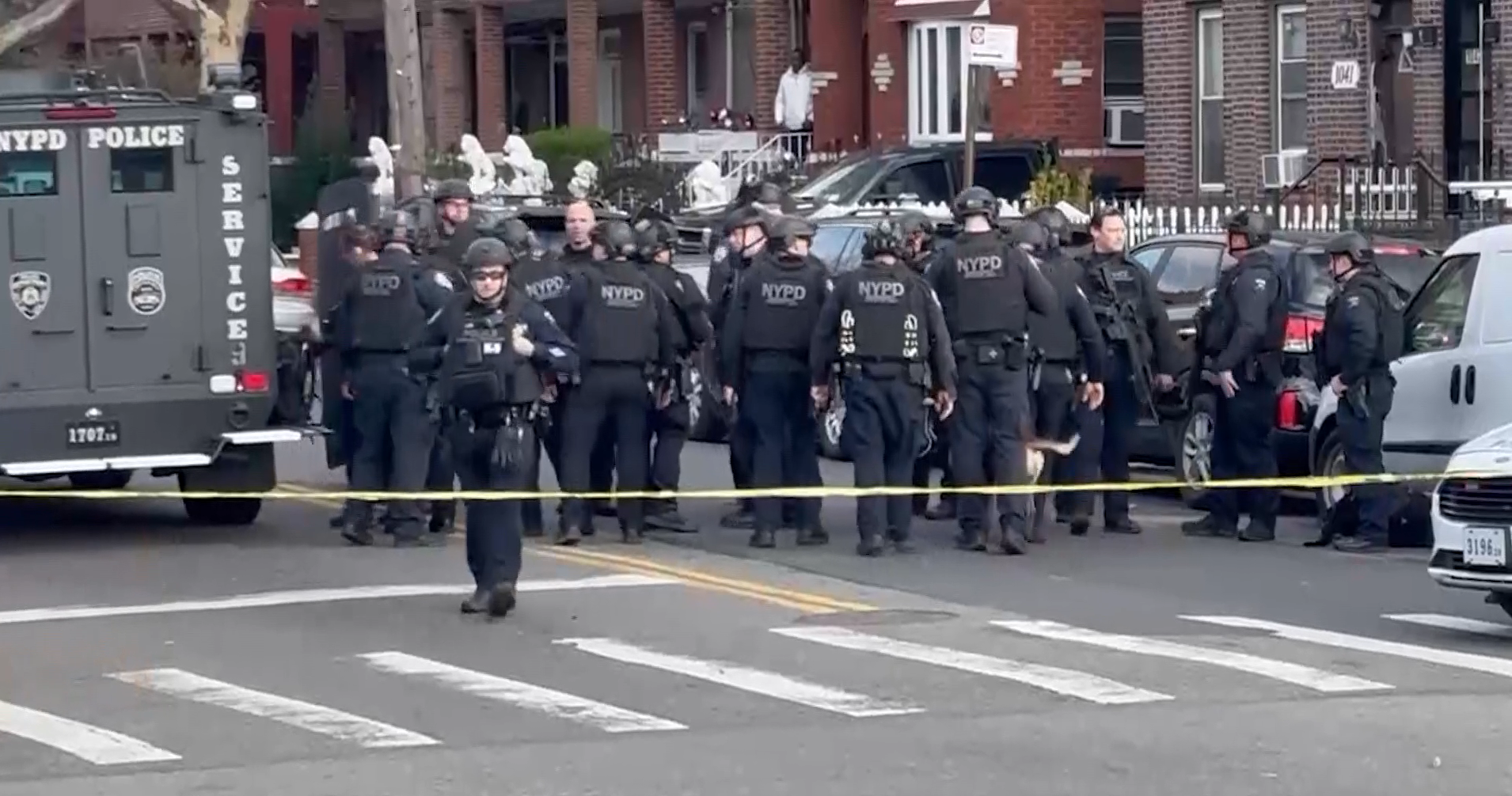 Officer injured in Brownsville shooting