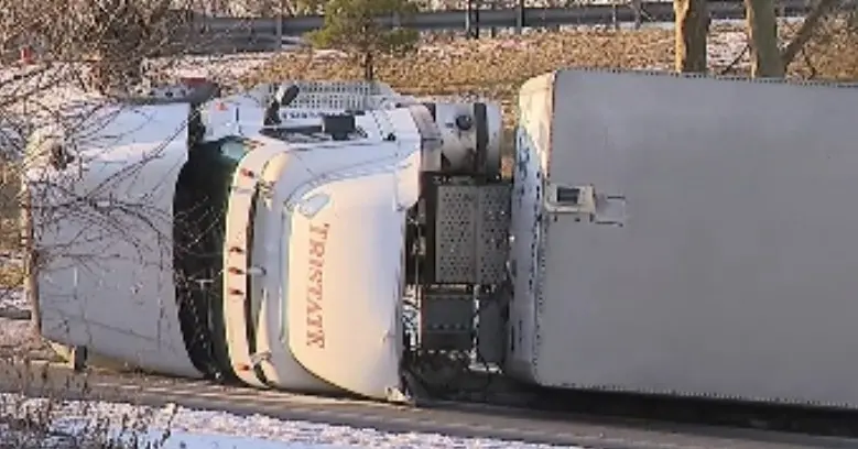 Story image: Overturned tractor-trailer cleared from ramp to Route 46 West in Lodi