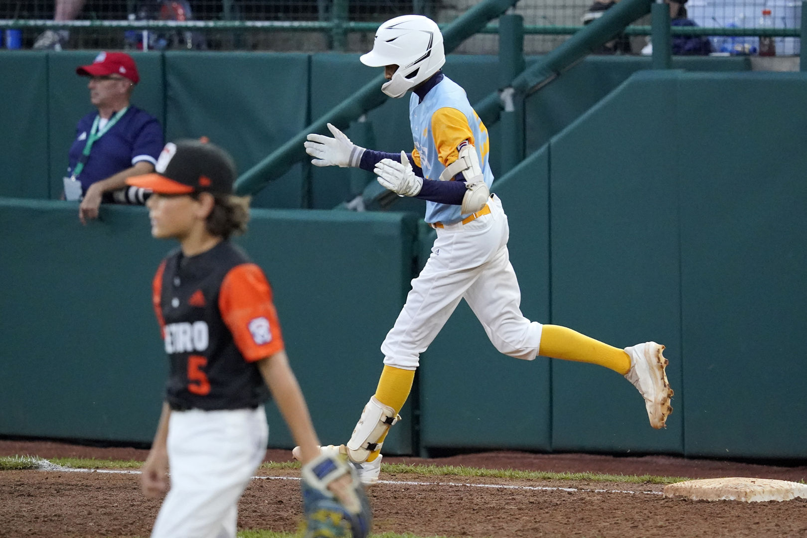 UPDATE, Honolulu Little League now one win away from playing in World  Series, Local