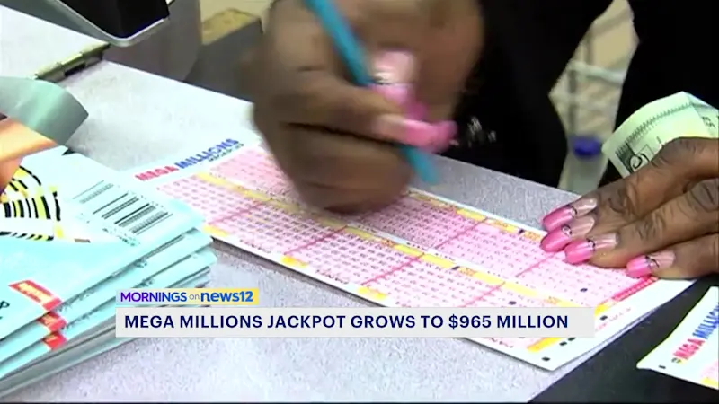 Story image: No winner in Mega Millions drawing as jackpot nears $1 billion