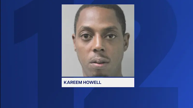 Story image: Police: Woman, 2 officers injured by man during arrest in Elmont