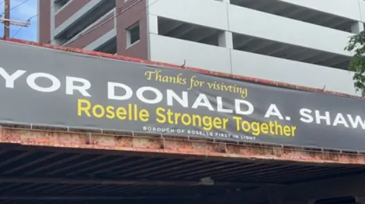 ROSELLE SIGN