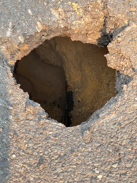 NEPTUNE SINKHOLE 2