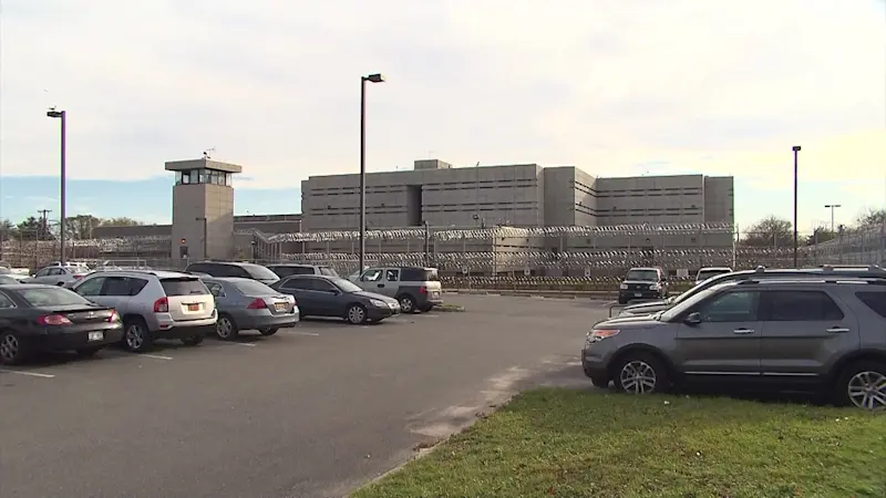 Story image: ICE: Preliminary cause of death of Nassau jail detainee appears to be liver failure