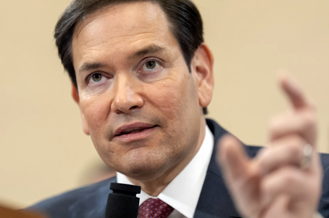 Story image: Secretary of State Marco Rubio says the US will begin revoking the visas of Chinese students