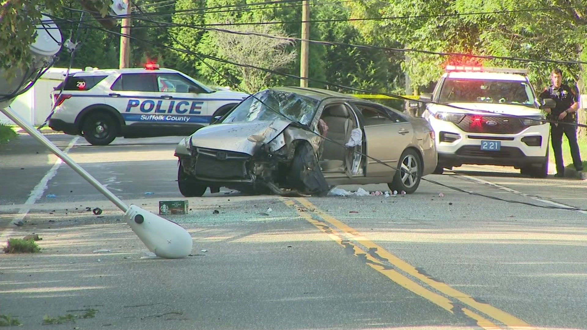 News 12 | Long Island | Police Car Crashes Into Utility Pole In ...