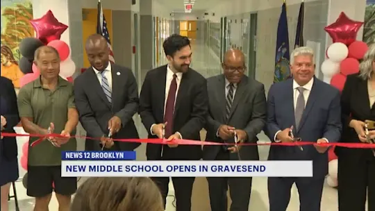 RTREGBKSchoolRibbonCuttingVOSOTSG001