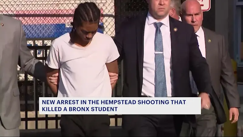 Story image: Teen charged with murder in Long Island triple shooting that killed Bronx student