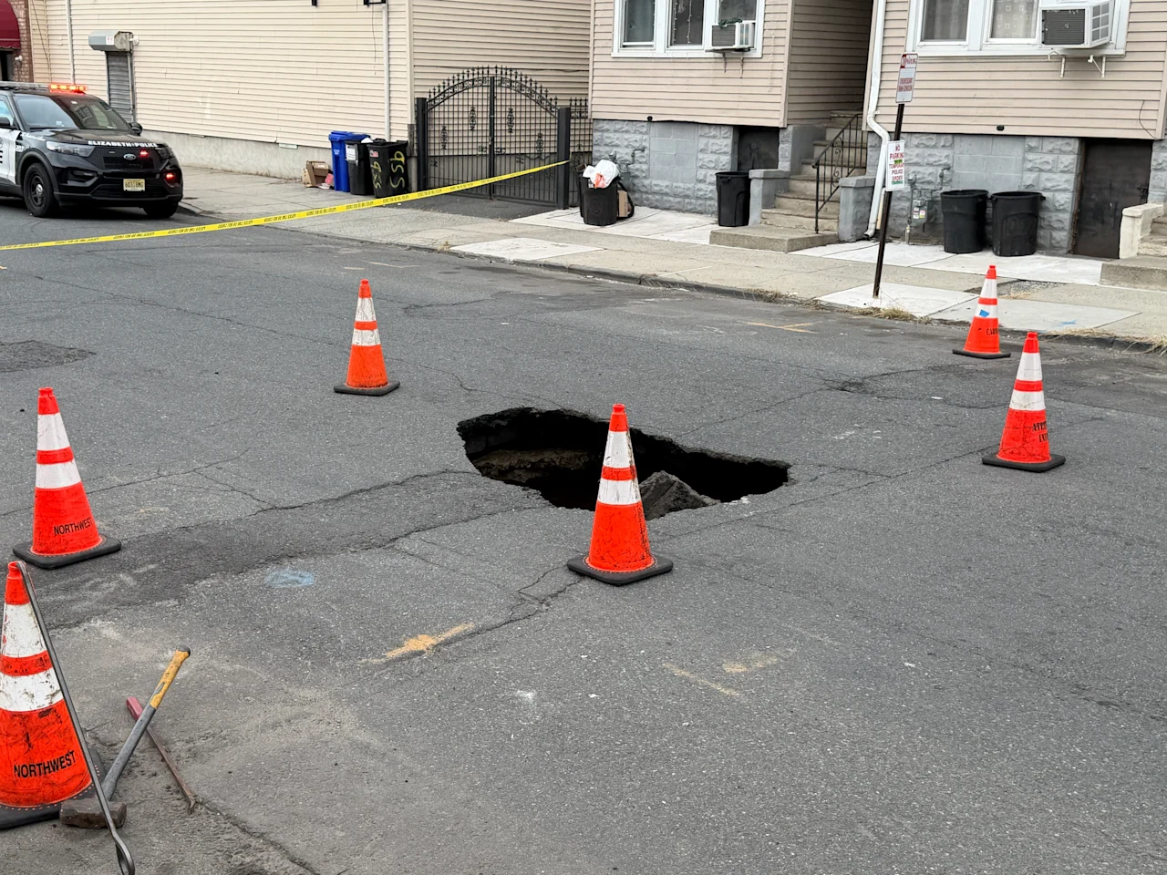 Elizabeth sinkhole