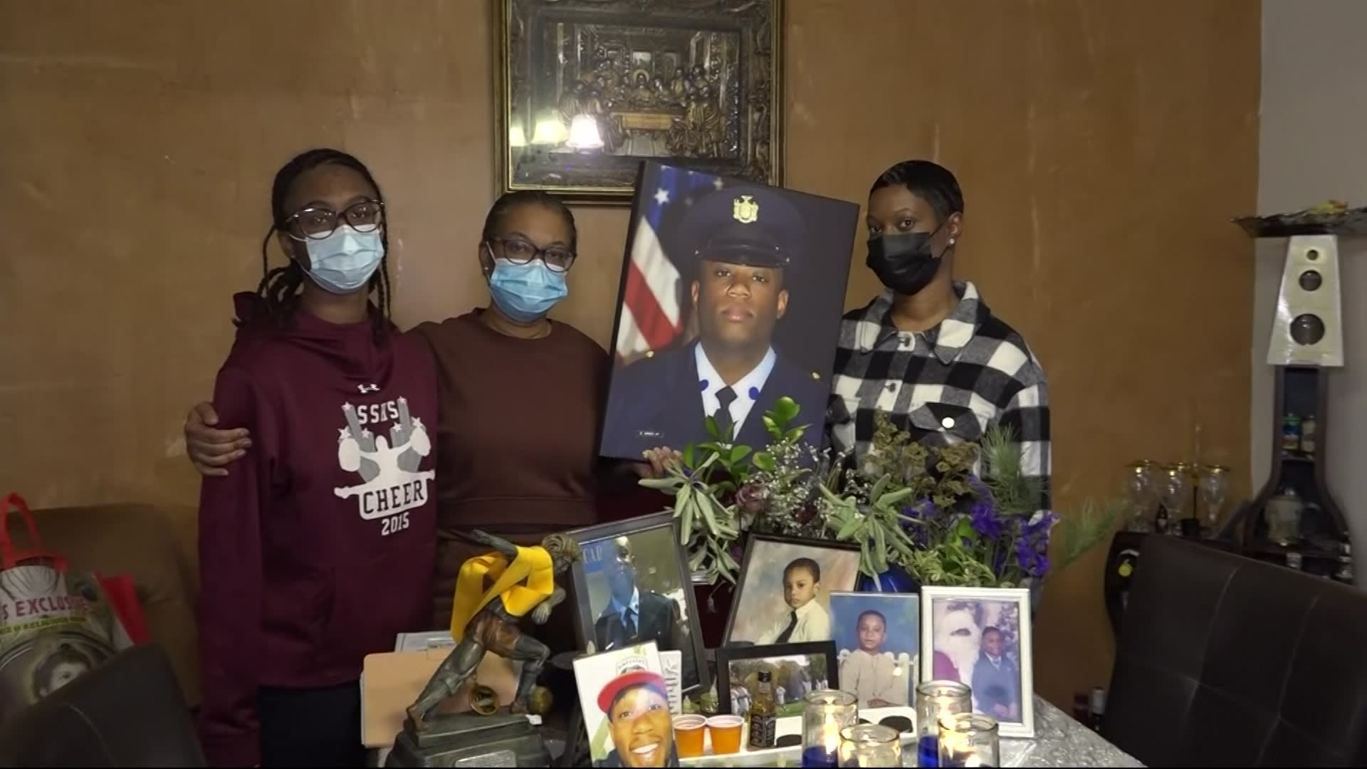 'I want to see him’ Mother says medical examiner held son’s body for