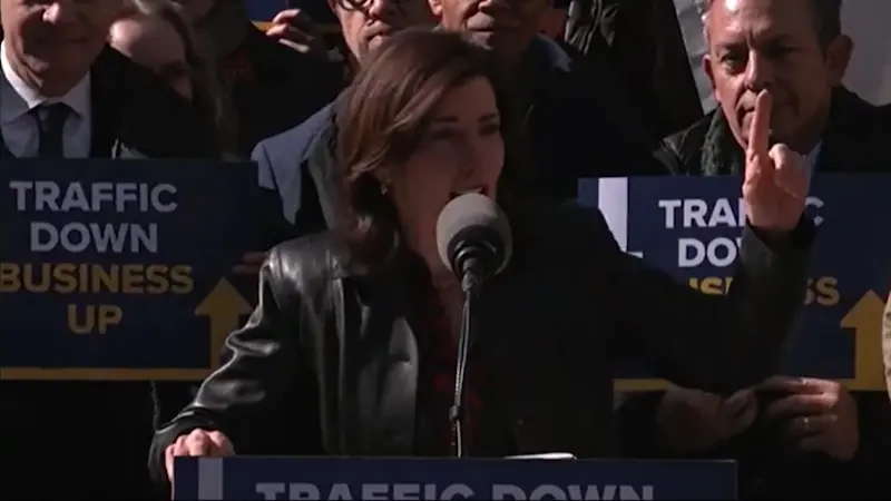 Story image: Gov. Hochul, MTA touts improvements NYC has seen since start of congestion pricing 