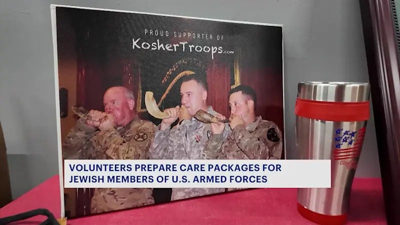 Story image: Nonprofit preps holiday packages for Jewish-American troops