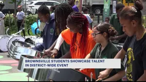 Brownsville students showcase passion for the arts at District 23 school
