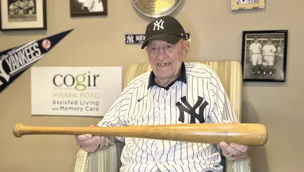 Baseball's oldest living major leaguer, former Yankee Art Schallock, is turning 100