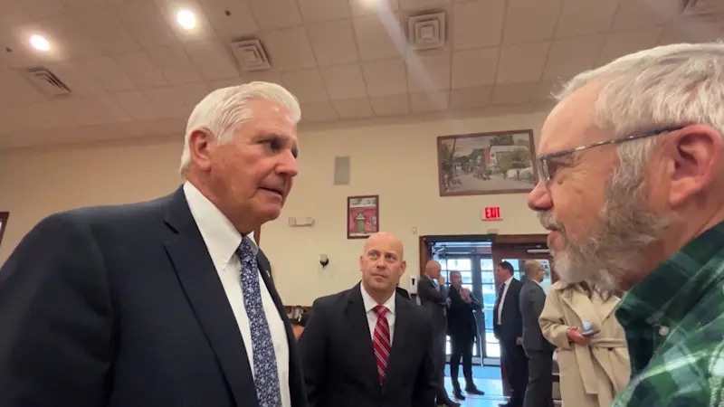 Story image: Nassau residents weigh in on County Executive Bruce Blakeman's bid for governor 