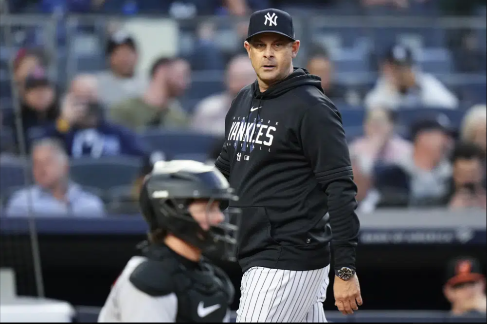 Yankees' Aaron Boone suspended 1 game by MLB for conduct toward