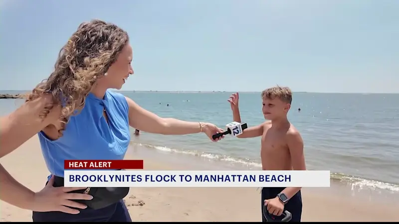 Story image: 9-year-old entrepreneur sells water at Manhattan Beach to fund future dream home