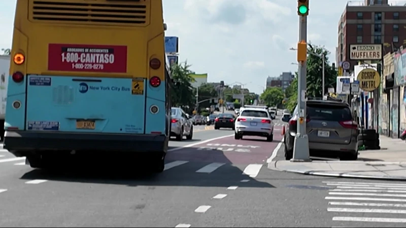 Story image: Road Ready: MTA rolls out fines for drivers in certain bus lanes