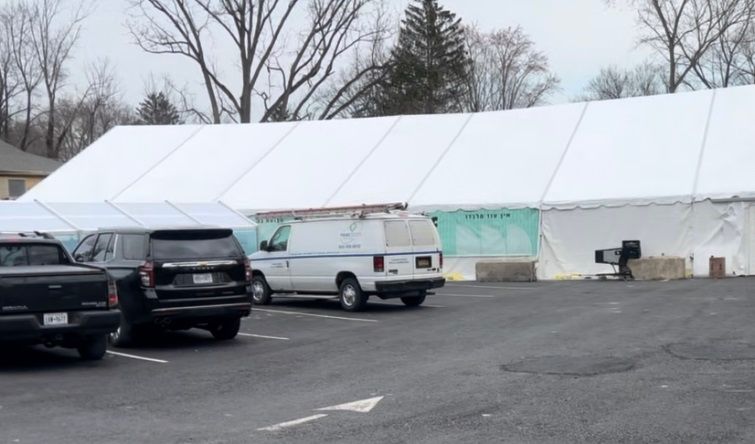 Mintleaf kosher market reopens after fire