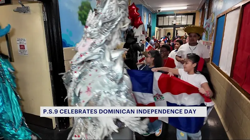 Story image: Students at P.S. 9 celebrate Dominican Independence Day