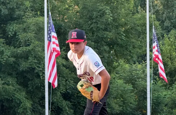 Story image: In latest bat flip flap, big league players side with Little Leaguer