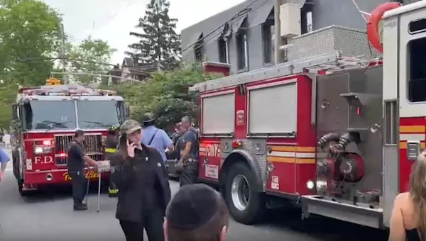 1 construction worker dead following roof collapse in Marine Park, NYPD says