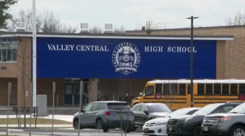 Story image: Student cut with razor blade during fight at Valley Central High School