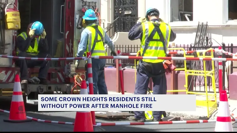 Story image: Manhole fire causes power outage in Crown Heights